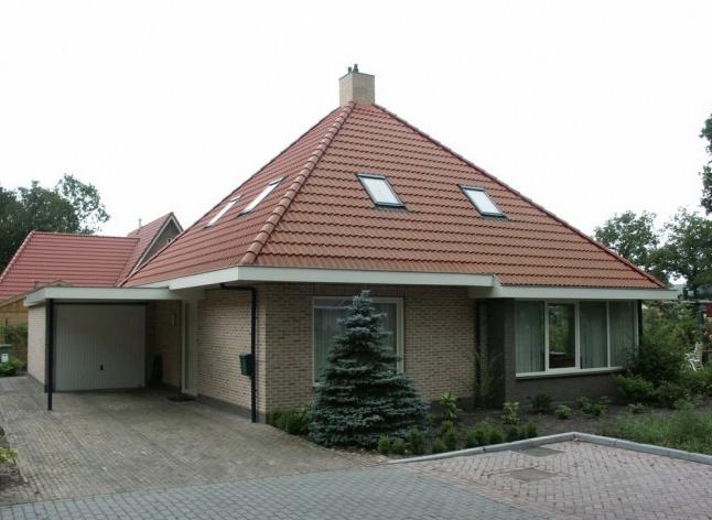 3. Четырехскатная шатровая